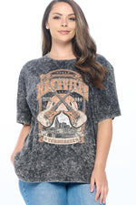 Load image into Gallery viewer, NASHVILLE TOUR GRAPHIC TEE PLUS
